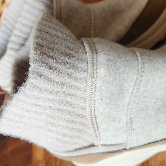 Merrell Cloud Renew Bluff Boots Wool Felt Leather Hiking sz 7 - Picture 12 of 15